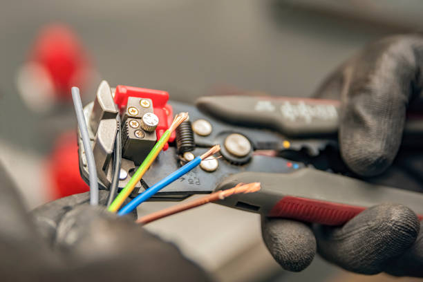 Best Emergency Electrician Near Me  in Nevada, MO